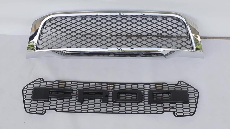 丰田hilux revo rocco 2020的新产品4x4汽车配件前保险杠格栅